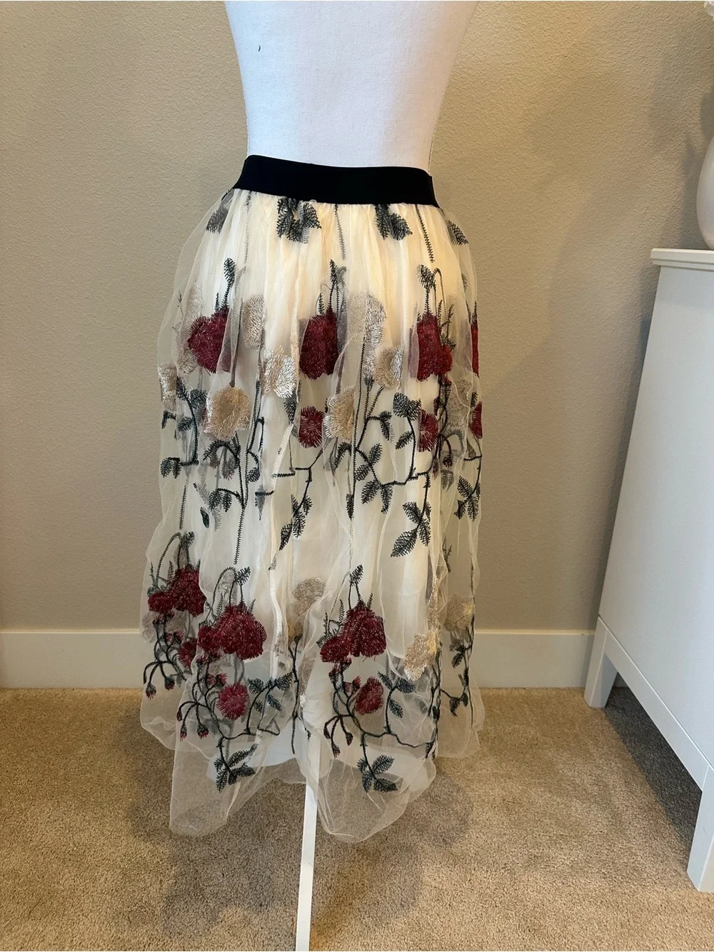Chicwish Ivory Tulle Midi Skirt with Black Waistband and Red Floral Embroidery - Picture 3 of 3